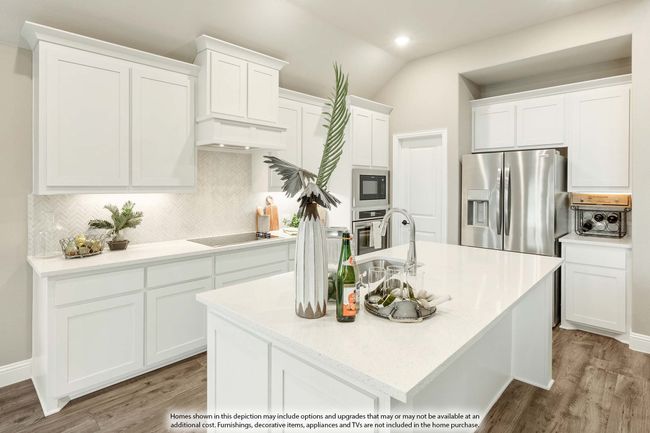 12717 Barretta Dr, House other with 4 bedrooms, 4 bathrooms and null parking in Godley TX | Image 12