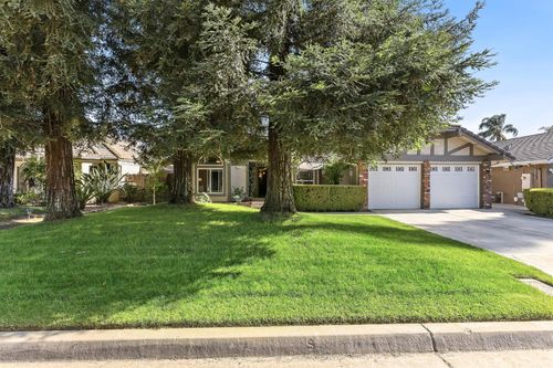 1917 E Quincy Avenue, Fresno, CA, 93720 | Card Image