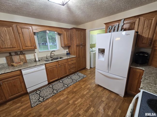 14327 Mcraven Ln, House other with 4 bedrooms, 4 bathrooms and null parking in Mount Vernon IL | Image 18