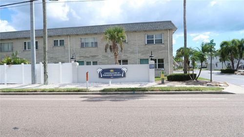 5-5247 81st St N, St Petersburg, FL, 33709-6201 | Card Image