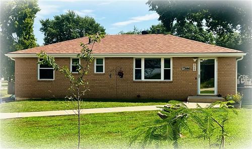 1715 Klemp St, Leavenworth, KS, 66048-3656 | Card Image
