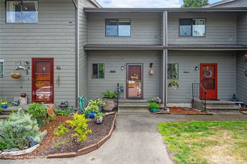 f3-7650 Birch Bay Dr, Blaine, WA, 98230-9034 | Card Image