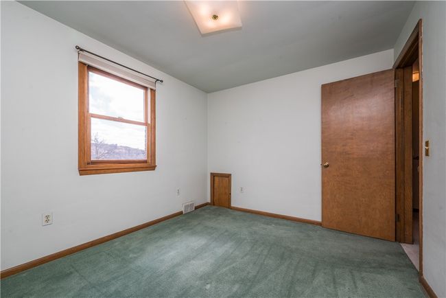 458 Rosslyn Ave, House other with 4 bedrooms, 2 bathrooms and 1 parking in Springdale PA | Image 35