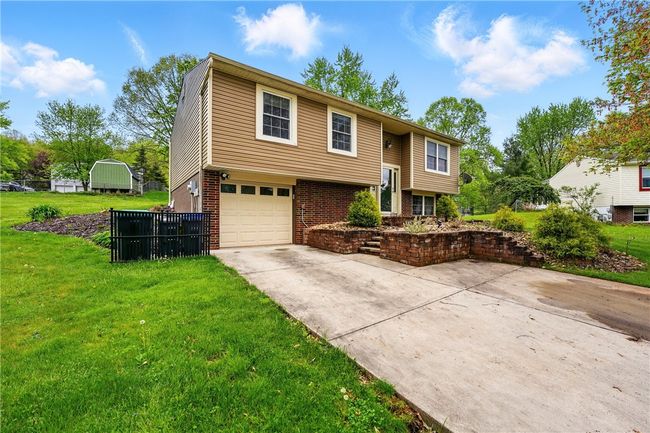 909 Fox Run Cir, House other with 3 bedrooms, 2 bathrooms and 1 parking in Cranberry Twp PA | Image 25