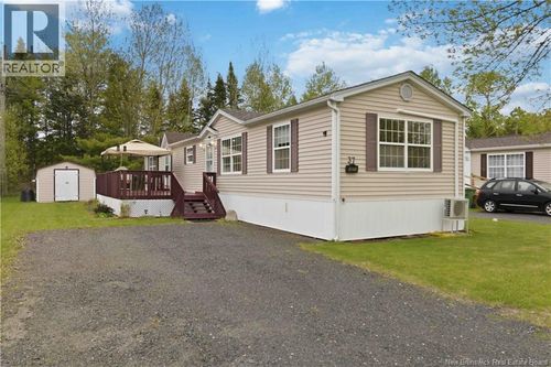 37 Jacob St, Fredericton, NB, E3G0E1 | Card Image