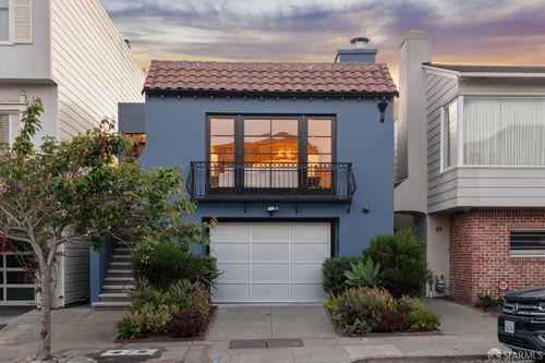 73 Almaden Ct, San Francisco, CA, 94118-4203 | Card Image