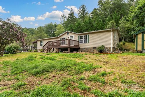 2236 Sisue St, Morganton, NC, 28655-7776 | Card Image