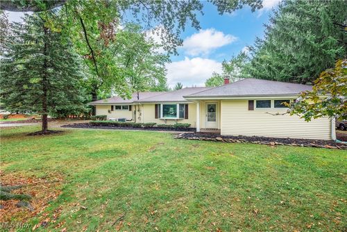 14890 Prospect Rd, Strongsville, OH, 44149-4846 | Card Image