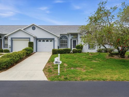 4209 Avanti Circle, NEW PORT RICHEY, FL, 34655 | Card Image