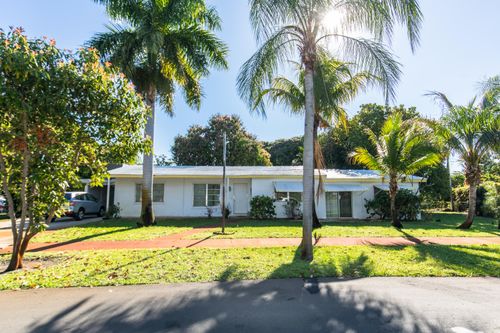 308 Australian Cir, Lake Park, FL, 33403-2611 | Card Image