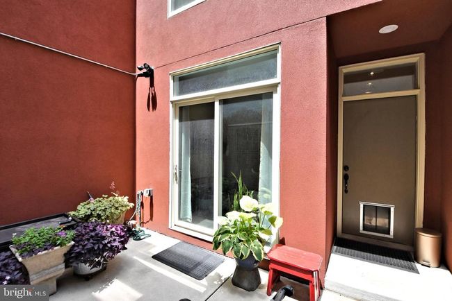 107 S Van Pelt St, Townhouse with 3 bedrooms, 4 bathrooms and null parking in PHILADELPHIA PA | Image 22
