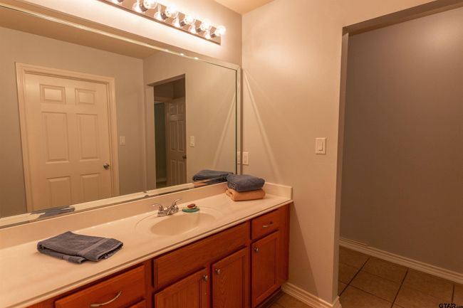 APT-1502 - 421 W Cumberland Rd, Condo with 2 bedrooms, 2 bathrooms and null parking in Tyler TX | Image 21