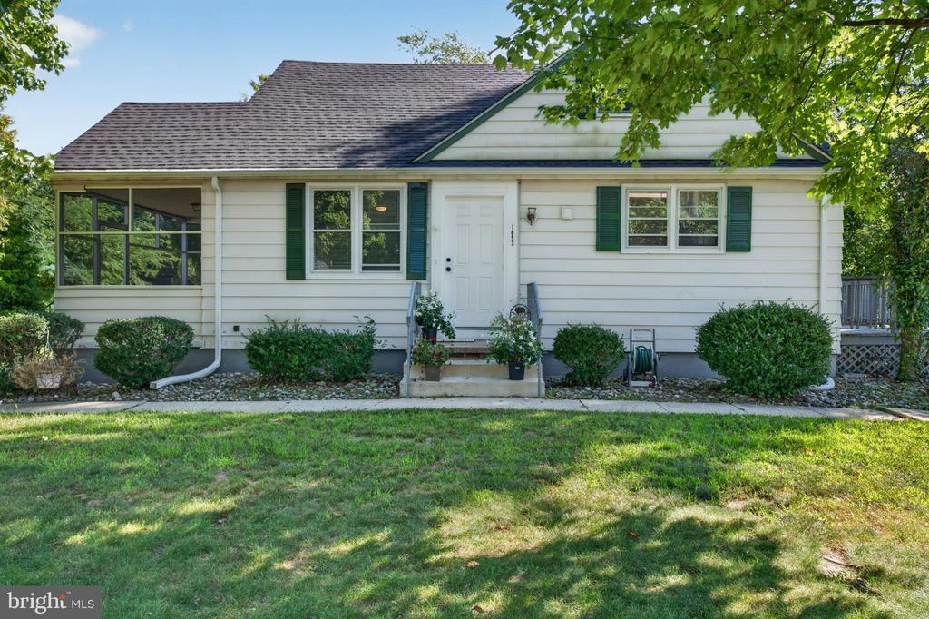 Residential in VINELAND 2