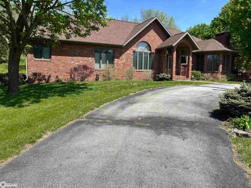 2530 River Rd, Iowa Falls, IA, 50126-7727 | Card Image