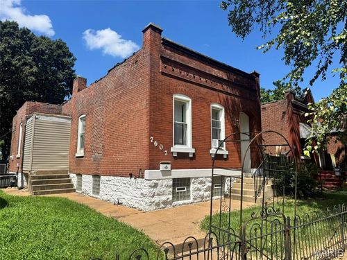 7607 Vermont Ave, Saint Louis, MO, 63111-3248 | Card Image