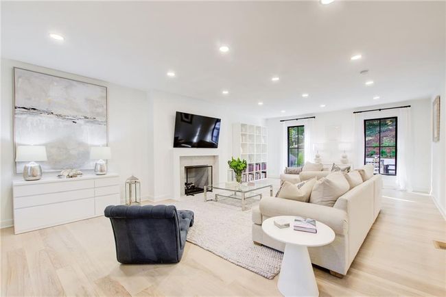 6090 River Chase Cir, House other with 4 bedrooms, 5 bathrooms and 2 parking in Sandy Springs GA | Image 30