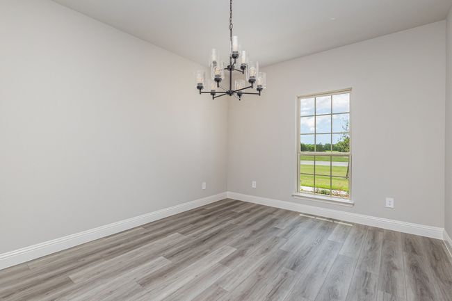 6811 Hayes Rd, House other with 4 bedrooms, 3 bathrooms and null parking in Midlothian TX | Image 7