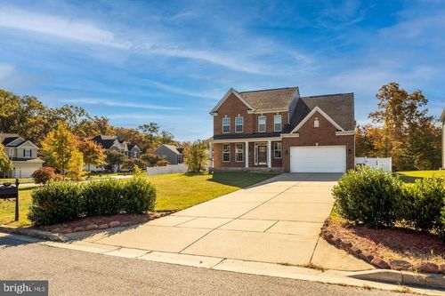800 Naeve Ct, Accokeek, MD, 20607-2290 | Card Image