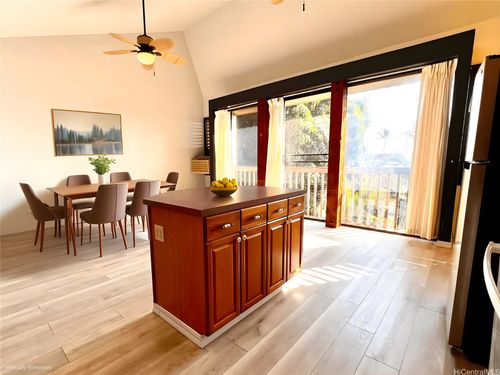 37176c-84-688 Ala Mahiku St, Waianae, HI, 96792-1637 | Card Image