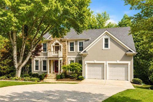 655 Sweet Stream Trce, Johns Creek, GA, 30097-7154 | Card Image