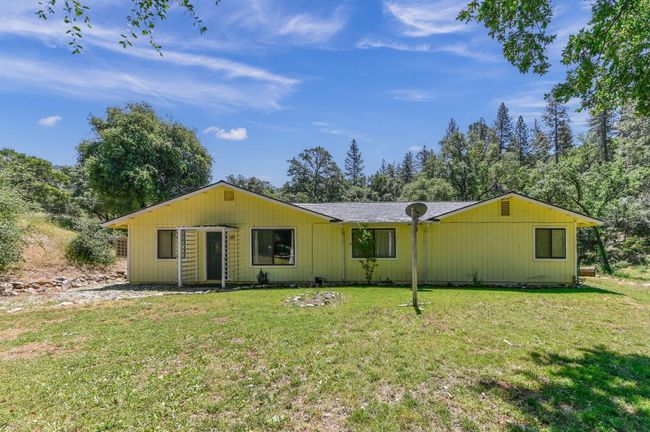 1950 Appaloosa Way, House other with 4 bedrooms, 2 bathrooms and null parking in Angels Camp CA | Image 5