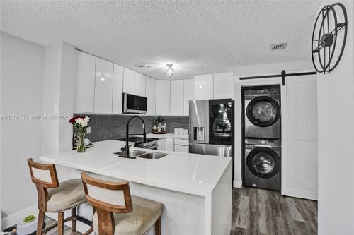 5361 Sw 125th Ave, Miramar, FL, 33027-5476 | Card Image