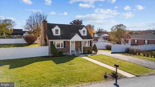 3 Harding St, LUTHERVILLE TIMONIUM, MD, 21093-2230 | Card Image