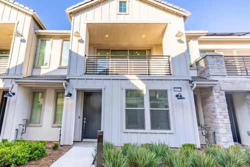 10973 N Blackberry Dr, Fresno, CA, 93730-7094 | Card Image