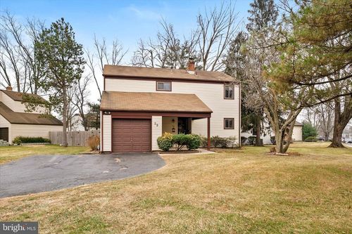 29 Pennington Rd, East Windsor, NJ, 08520-5720 | Card Image