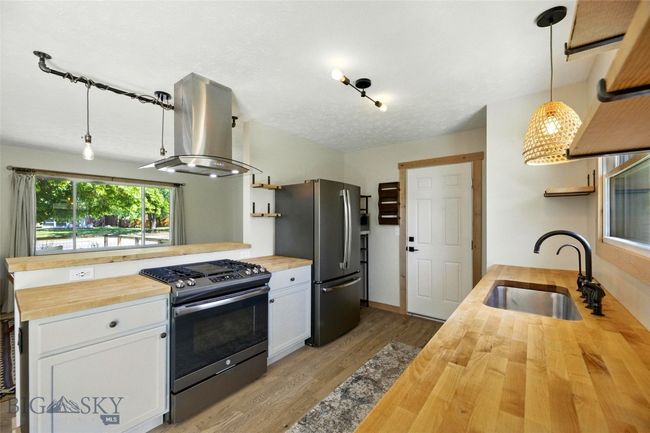 11 N Yellowstone Ave, House other with 3 bedrooms, 2 bathrooms and null parking in Bozeman MT | Image 17