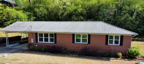 1505 Tracy St, Guntersville, AL, 35976-2023 | Card Image