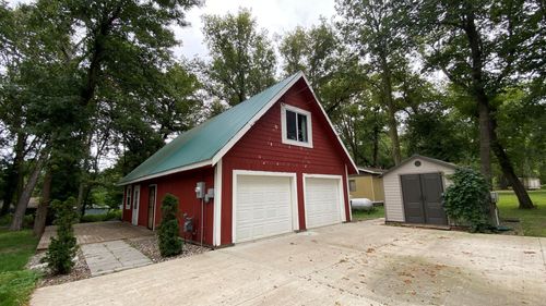 5740 150th Ave Ne, Spicer, MN, 56288-8697 | Card Image