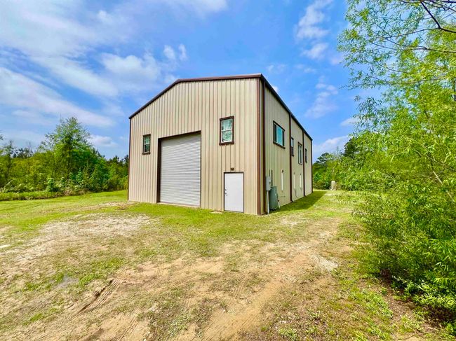 6511 E Grigsby Rd, Condo with 1 bedrooms, 1 bathrooms and null parking in Vidor TX | Image 29