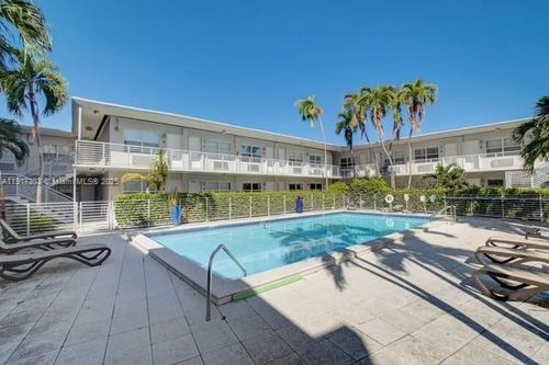 apt-100-8000 Ne Bayshore Ct, Miami, FL, 33138-6341 | Card Image