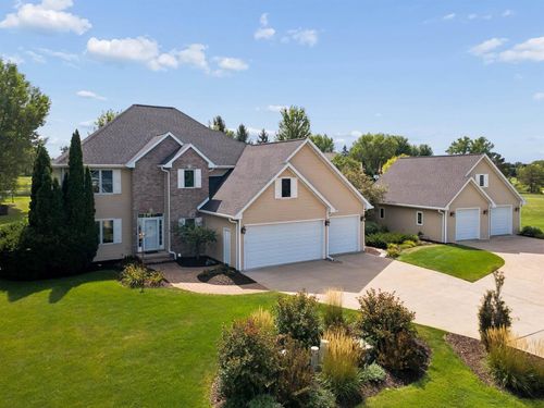 N1030 Spring Valley Drive, GREENVILLE, WI, 54944 | Card Image