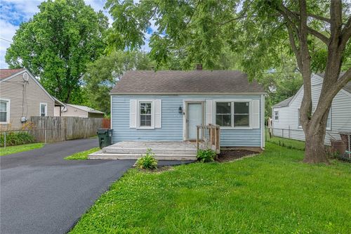 4015 Vannest Ave, Middletown, OH, 45042-2745 | Card Image
