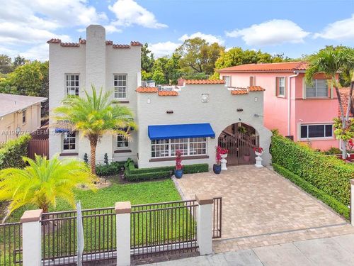 4722 Sw 5th St, Coral Gables, FL, 33134-1448 | Card Image