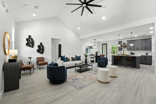 256 Davis Bend Rd, House other with 5 bedrooms, 3 bathrooms and 2 parking in Alvin TX | Image 5