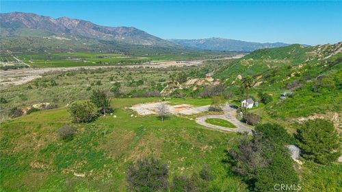 18500 S Mountain Road, Santa Paula, CA, 93060 | Card Image