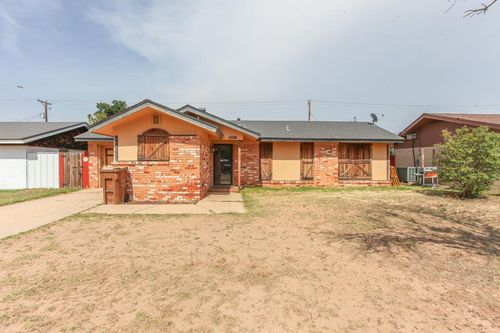 3705 La Junta Dr, Big Spring, TX, 79720-7334 | Card Image