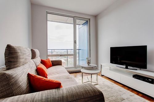 1505-635 Rue St-Maurice, Montréal, QC, H3C0N6 | Card Image