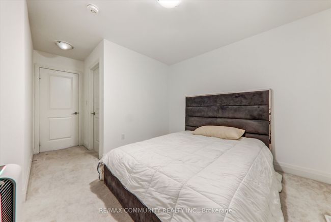 14 Audubon St, House other with 5 bedrooms, 5 bathrooms and 4 parking in Whitby ON | Image 23