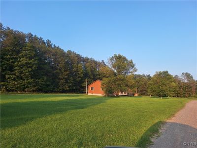 Approaching house | Image 3