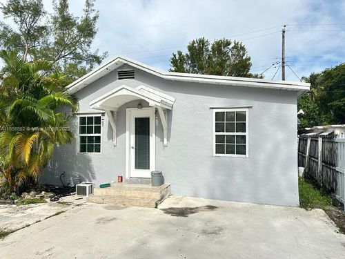 1721 Mckinley St, Hollywood, FL, 33020-2851 | Card Image