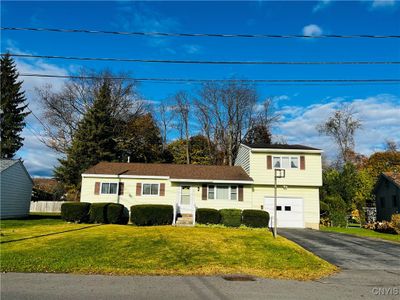 725 Deerfield Drive E, House other with 4 bedrooms, 1 bathrooms and null parking in Utica NY | Image 1