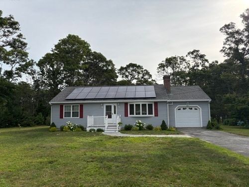 567 Main St, Mashpee, MA, 02649-2054 | Card Image