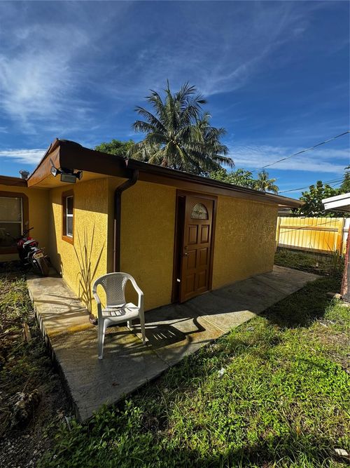 924 Pennsylvania Ave, Fort Lauderdale, FL, 33312-2629 | Card Image