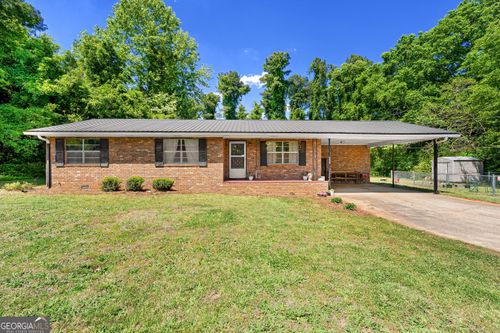 2700 Cherokee Rd, Athens, GA, 30605-2284 | Card Image