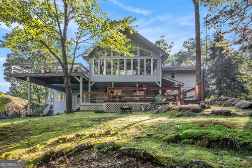 388 Alex Mountain Dr, Sky Valley, GA, 30537-2582 | Card Image