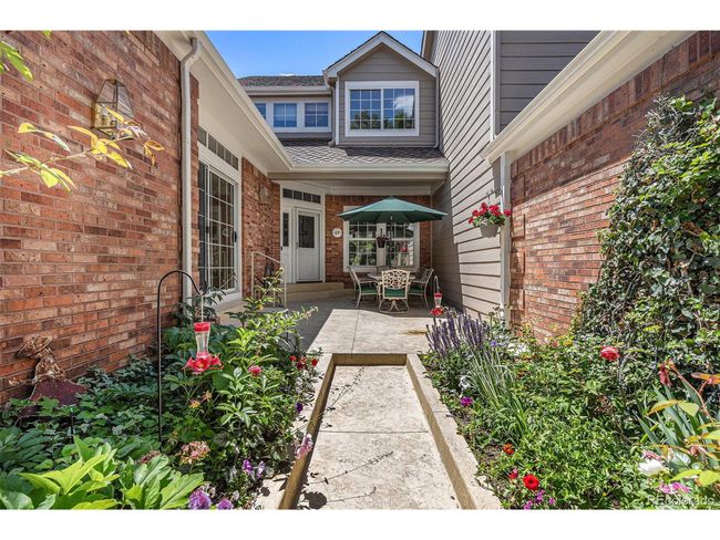 9873 Greensview Cir, Townhouse with 3 bedrooms, 4 bathrooms and null parking in Lone Tree CO | Image 4